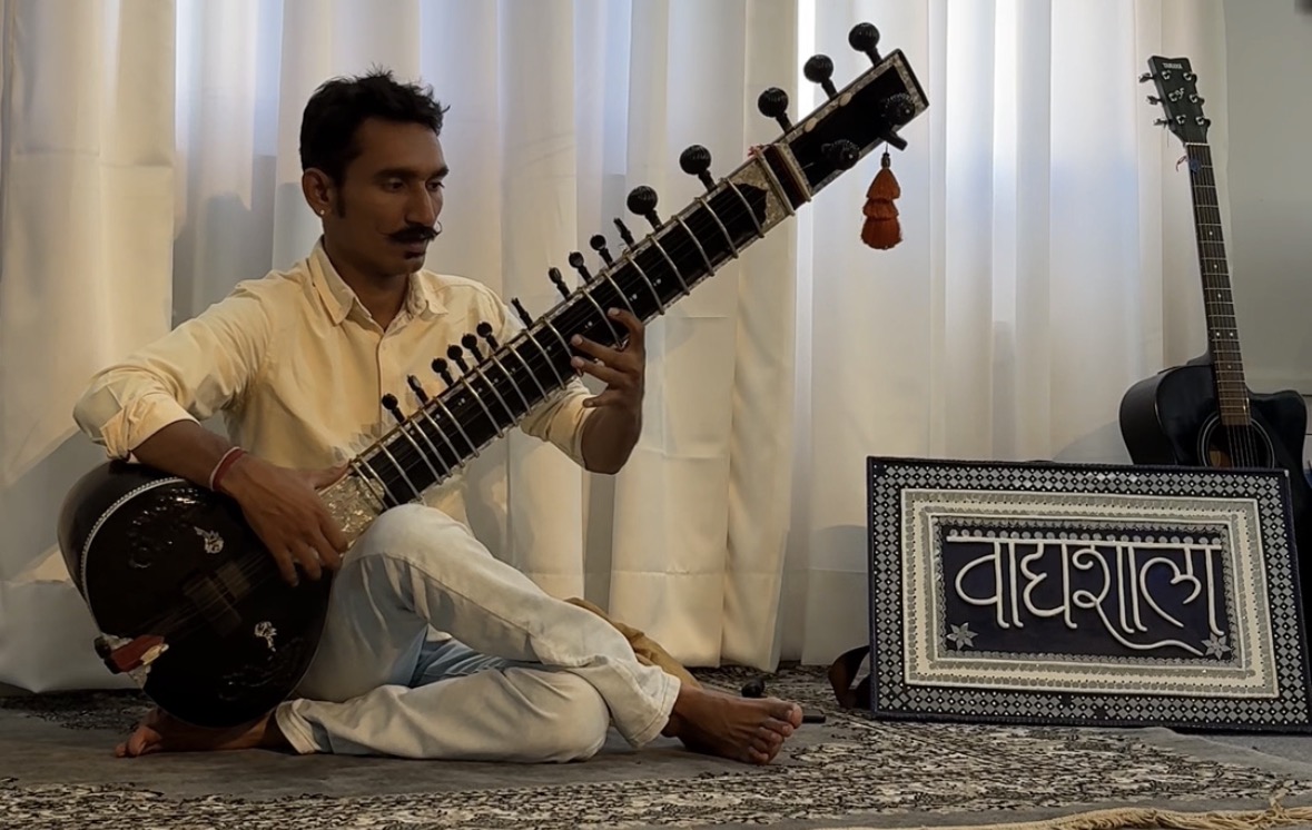 How Ambuj Mandloi is Redefining Music Education Through Vadyashala